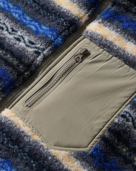 The Dual Ridge Vest