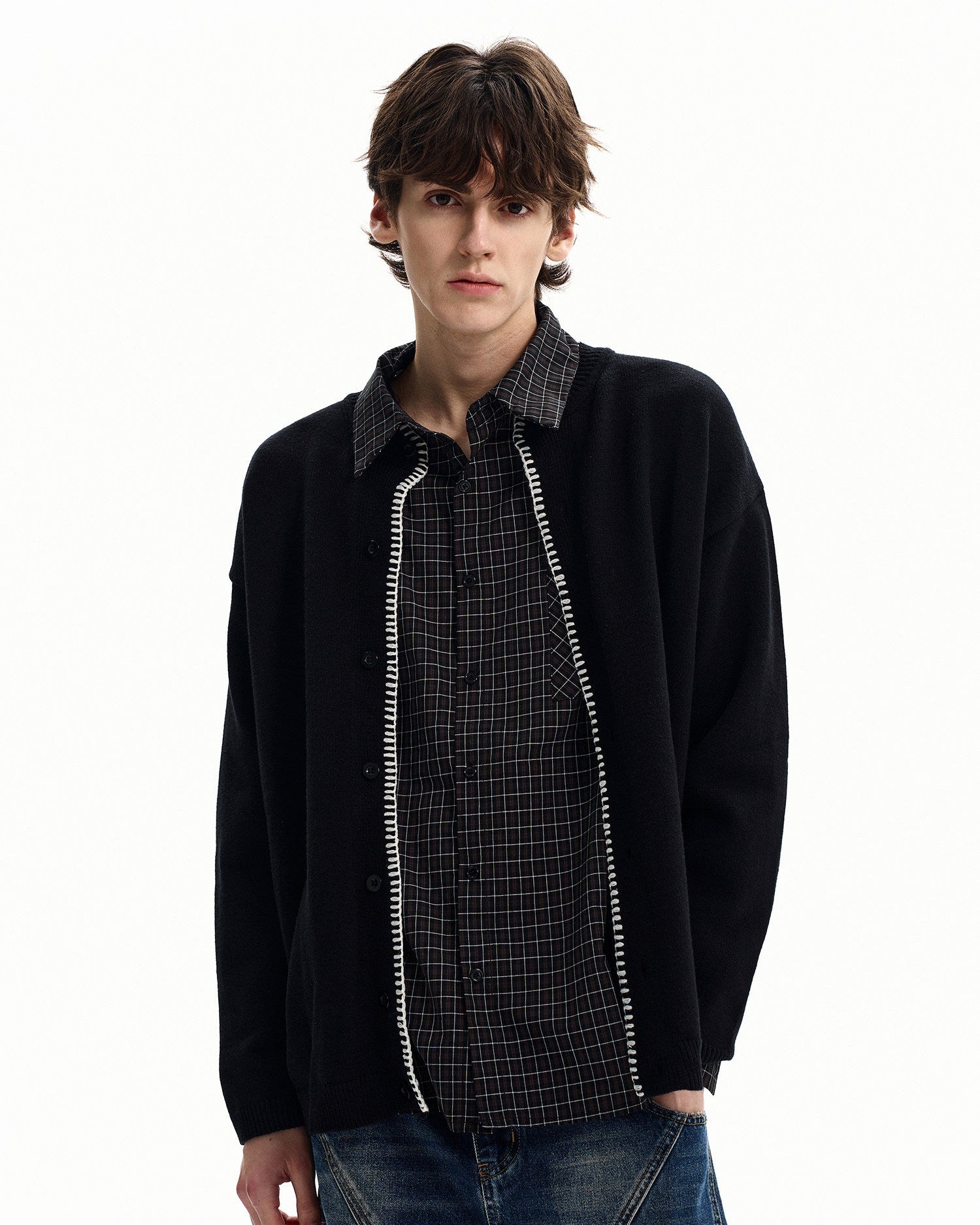 Soft and Relaxed Contrast Trim Knit Cardigan