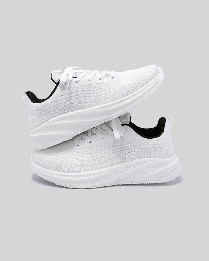 Lightweight Runner Sneakers 1.1