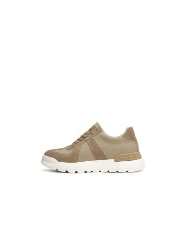 Tall Runner Sneakers