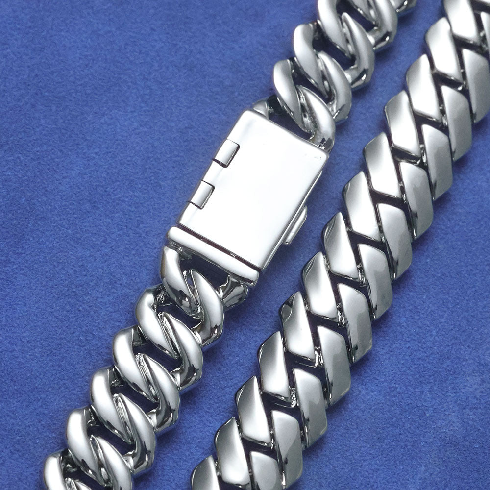 Grand Polished Cuban Link Bracelet