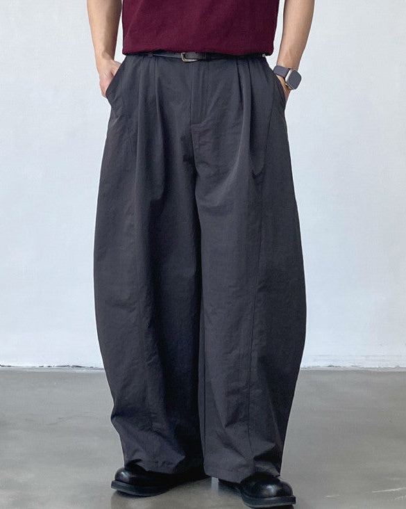 Lightweight Pleated Cotton Trousers