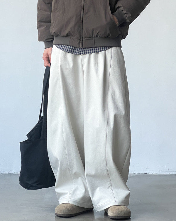 Lightweight Pleated Cotton Trousers