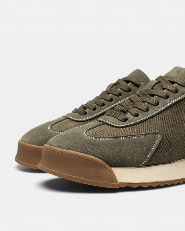 FieldForm Retro Runner Sneakers