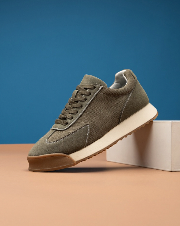 FieldForm Retro Runner Sneakers