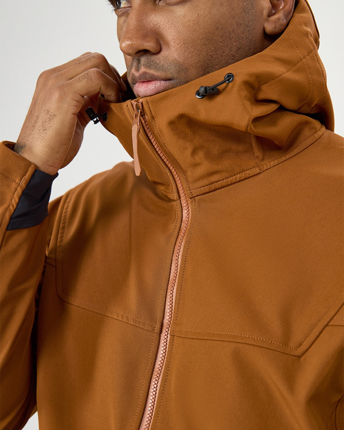 Hooded Waterproof Isolated Wind Jacket