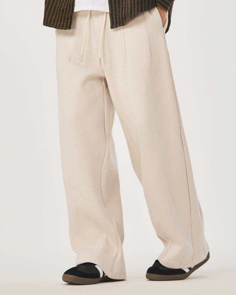 Relaxed Fit Wide-Leg Joggers