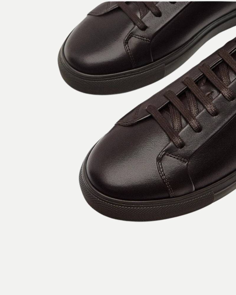 Classic Leather Low-Top Sneakers - brown