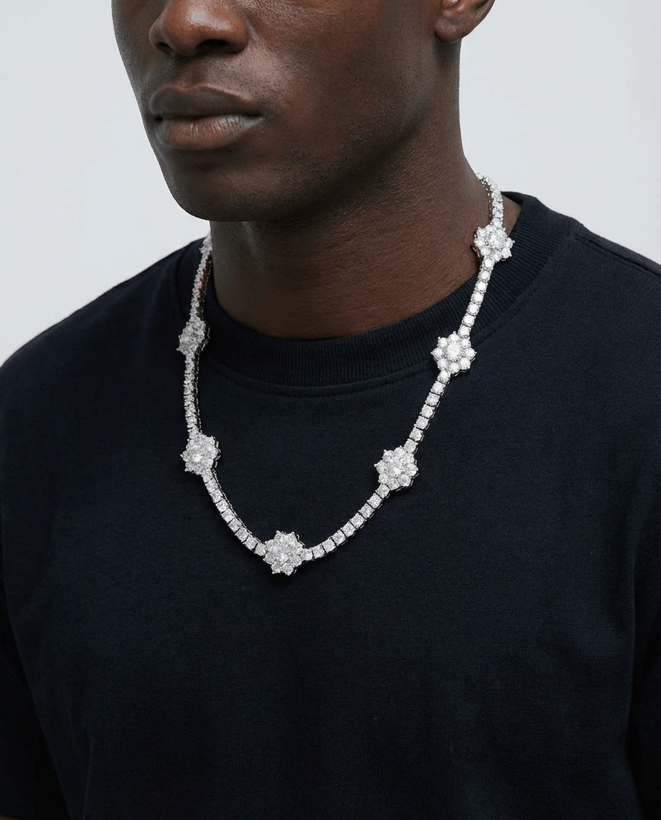 7 Sides Clover Necklace
