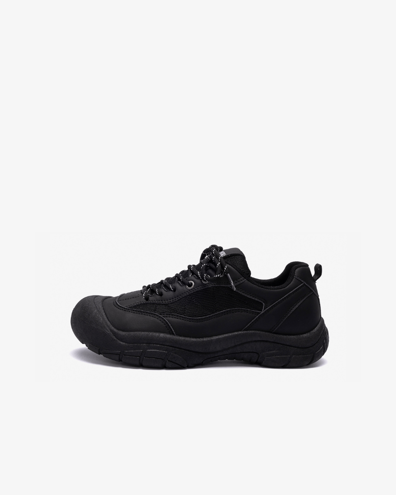 Mount Cham Outdoor Trail Sneakers