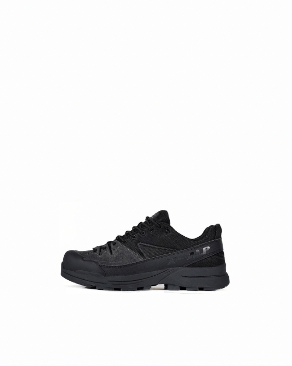 X-Alp Mountain Sneakers