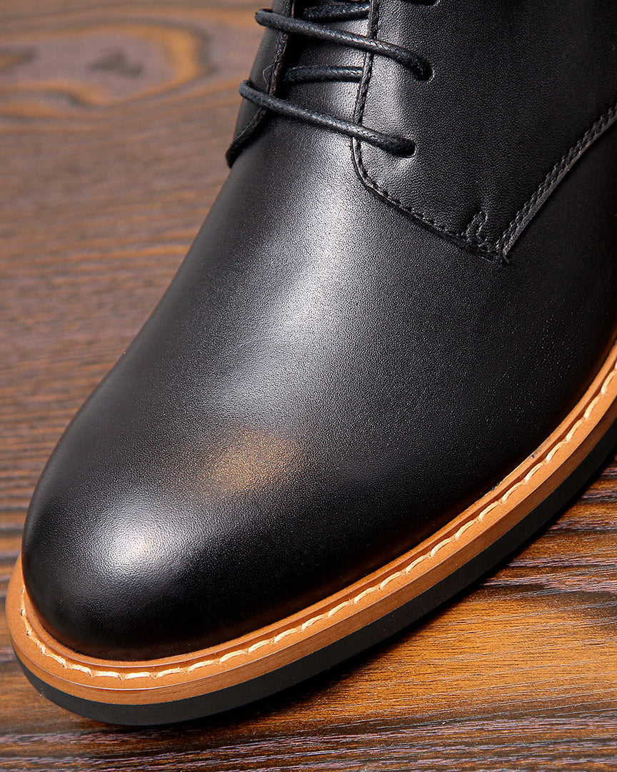 The Alder Chukka Boots