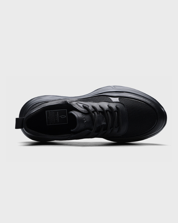 Osaka Terrain Low Sneakers